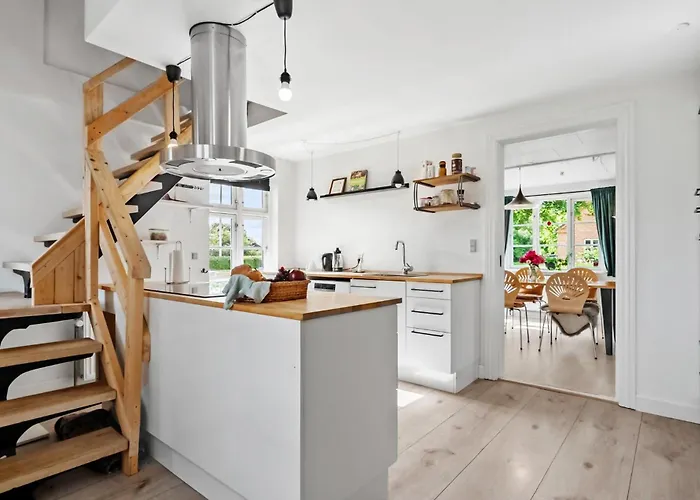 3 Bedroom Lovely In